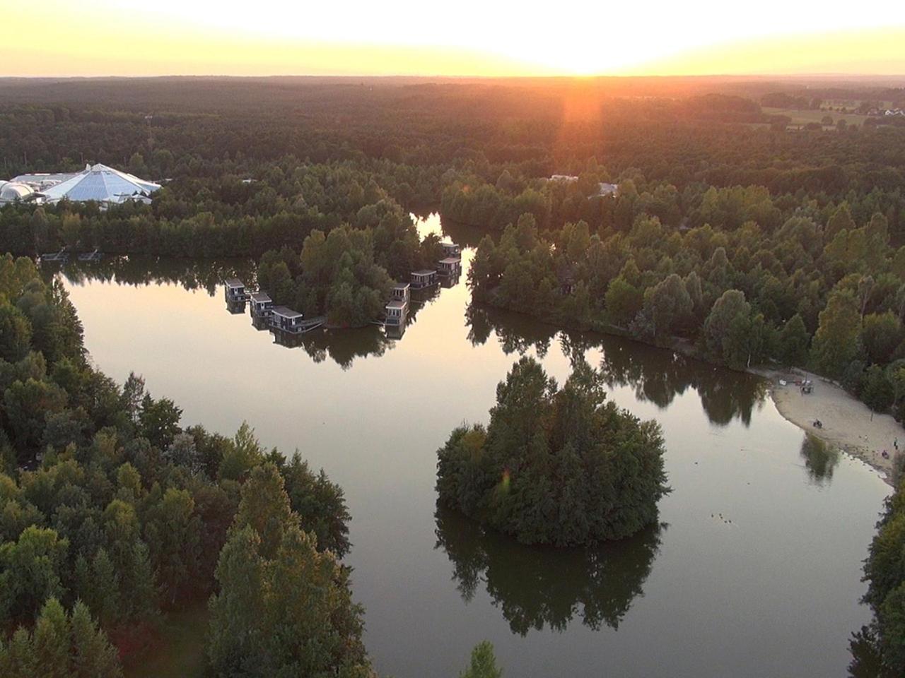 Hotel Bispinger Heide By Center Parcs Bispingen Exterior foto